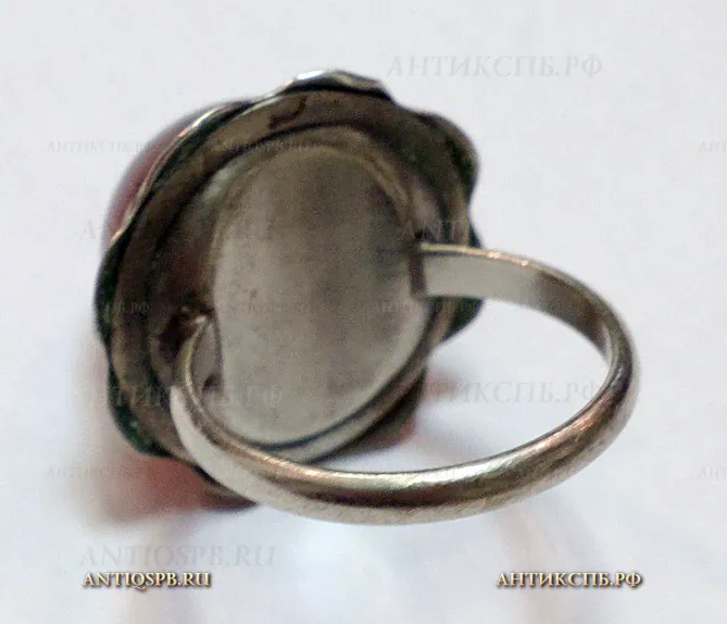 Перстень с янтарем. Винтажная бижутерия. СССР. Вт. пол. ХХ века. №20390 
